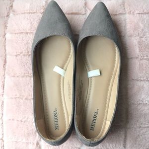 SOLD | Merona | Heeled Flats